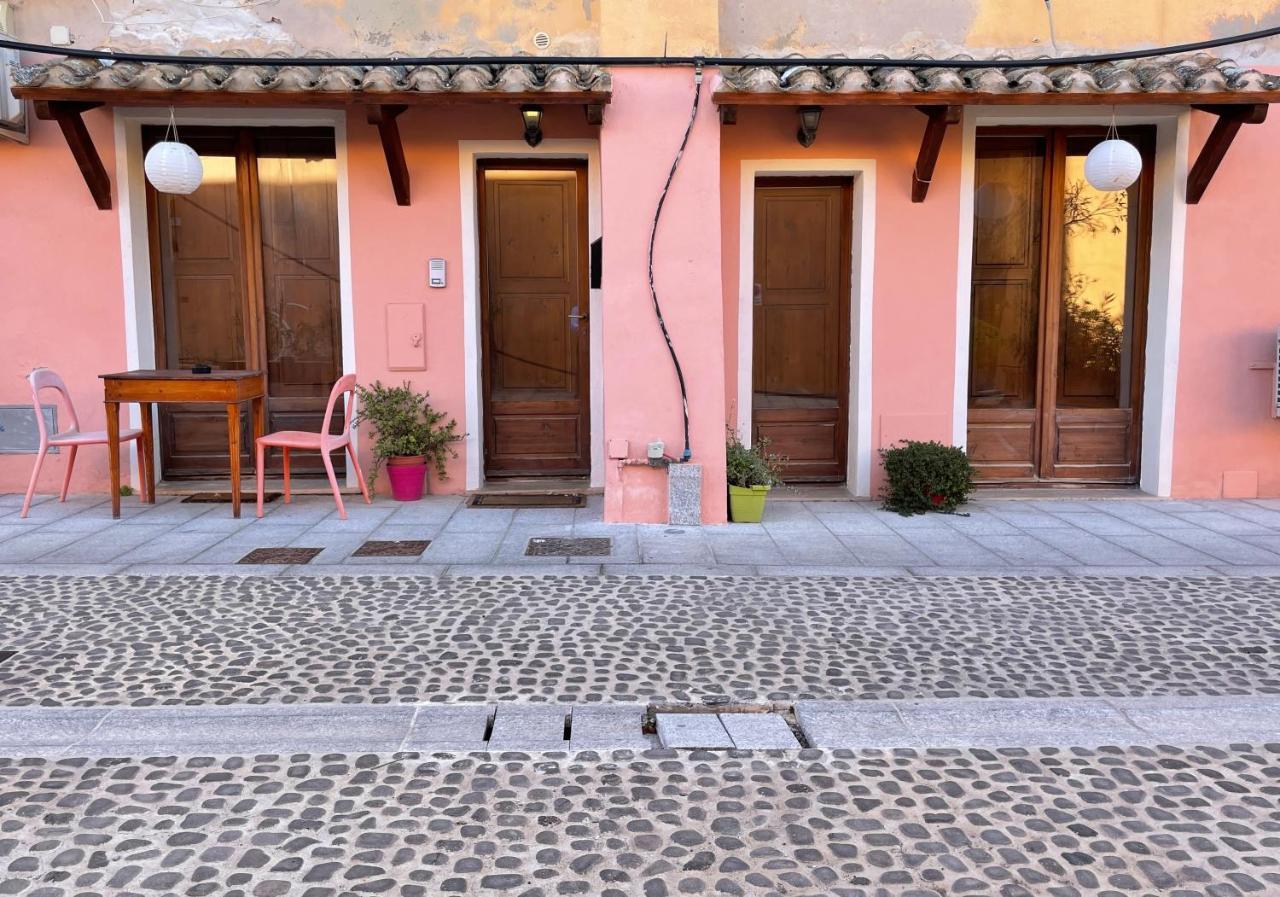 The Heart Of Cagliari, Cozy 2 Bedroom Apartment Kültér fotó
