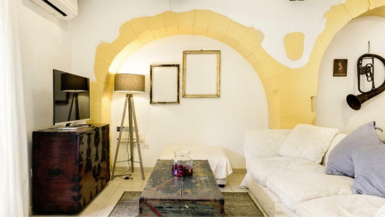 The Heart Of Cagliari, Cozy 2 Bedroom Apartment Kültér fotó