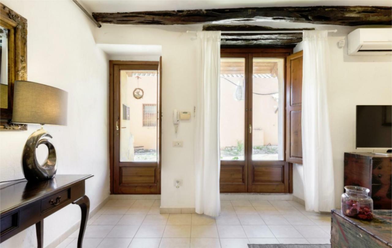 The Heart Of Cagliari, Cozy 2 Bedroom Apartment Kültér fotó